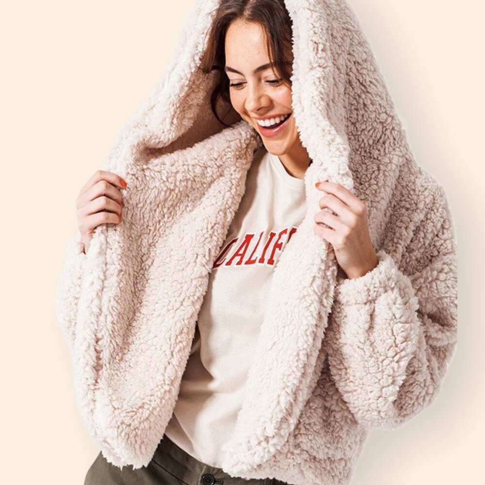 Teddy Jacket in Ivory - Large // Vestique
